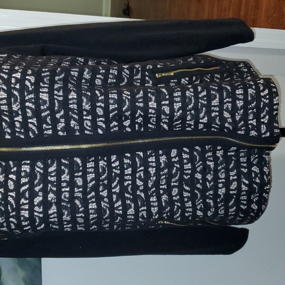 CHICOS ZENERGY COLLECTION Knit Black Lace Black/Cream Stripe JACKET Sz 3 XL 16 - Picture 7 of 13